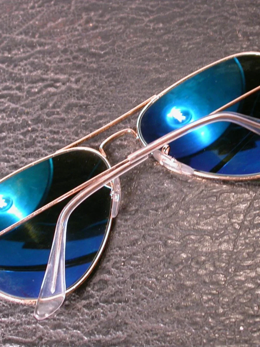 Ray Ban Gold Metal Aviator Shades Sunglasses ITALY RB3025 FRAME ONLY